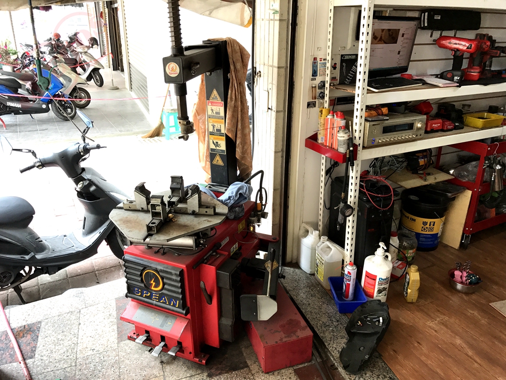 美督機油合作店家 輪炬機車行/美督合作店家/美督店家